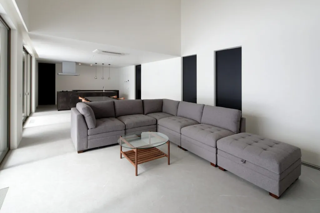 HOTEL LIKE HOUSE